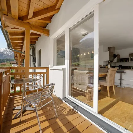 Tauernblick 6 By Four Seasons * カプルーン